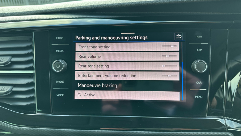 Volkswagen Caravelle 2.0 TDI Executive 199 5dr DSG Diesel Estate